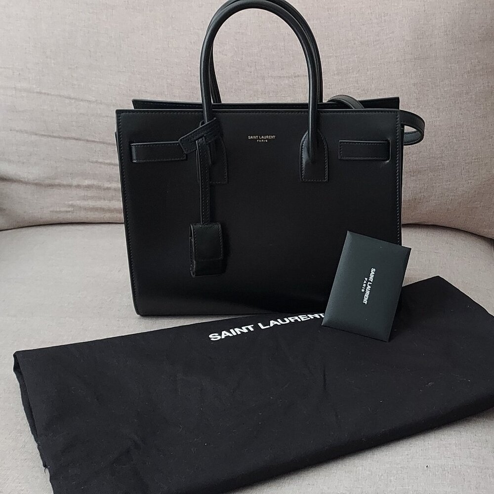 Sac De Jour Nano Top-Handle Bag in Smooth Leather